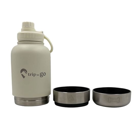 Portable 2-in-1 Water Bottle for Pets Image NaN