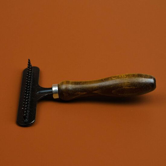 Single Row Undercoat Rake Brush for Dogs Image NaN