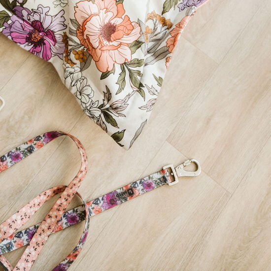 Silicone Leash for Dogs, Dual Floral Image NaN