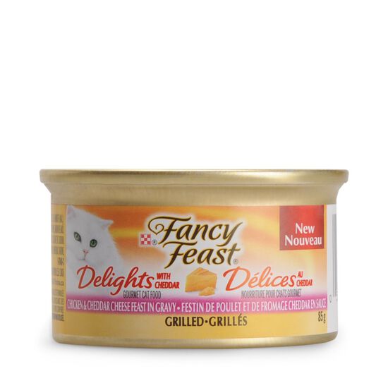 Chicken and old cheddar wet food for adult cats Image NaN