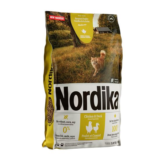 Barnyard Poultry Chicken and Duck Dry Food for Cats, 1.8 kg Image NaN
