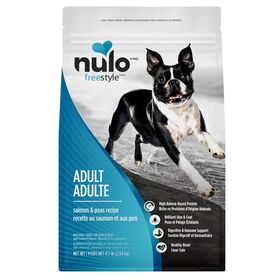 FreeStyle Salmon and Peas Dry Food for Adult Dogs, 2.04 kg