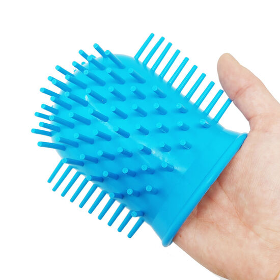 2-in-1 Dog Paws and Brush Cleaner Image NaN