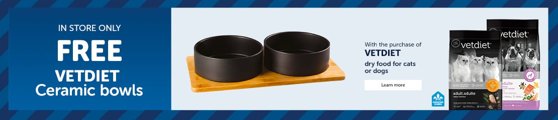 Free ceramic bowls with the purchase of Vetdiet food. In store only.