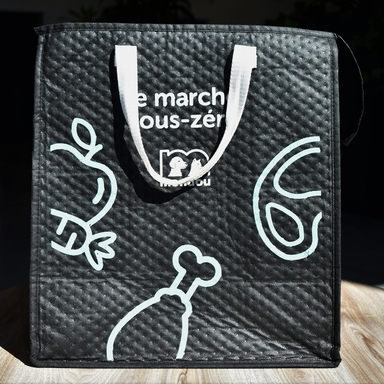 Carton Service - 100 Sacs Plastique Noirs - Poignées Plates Pas Cher